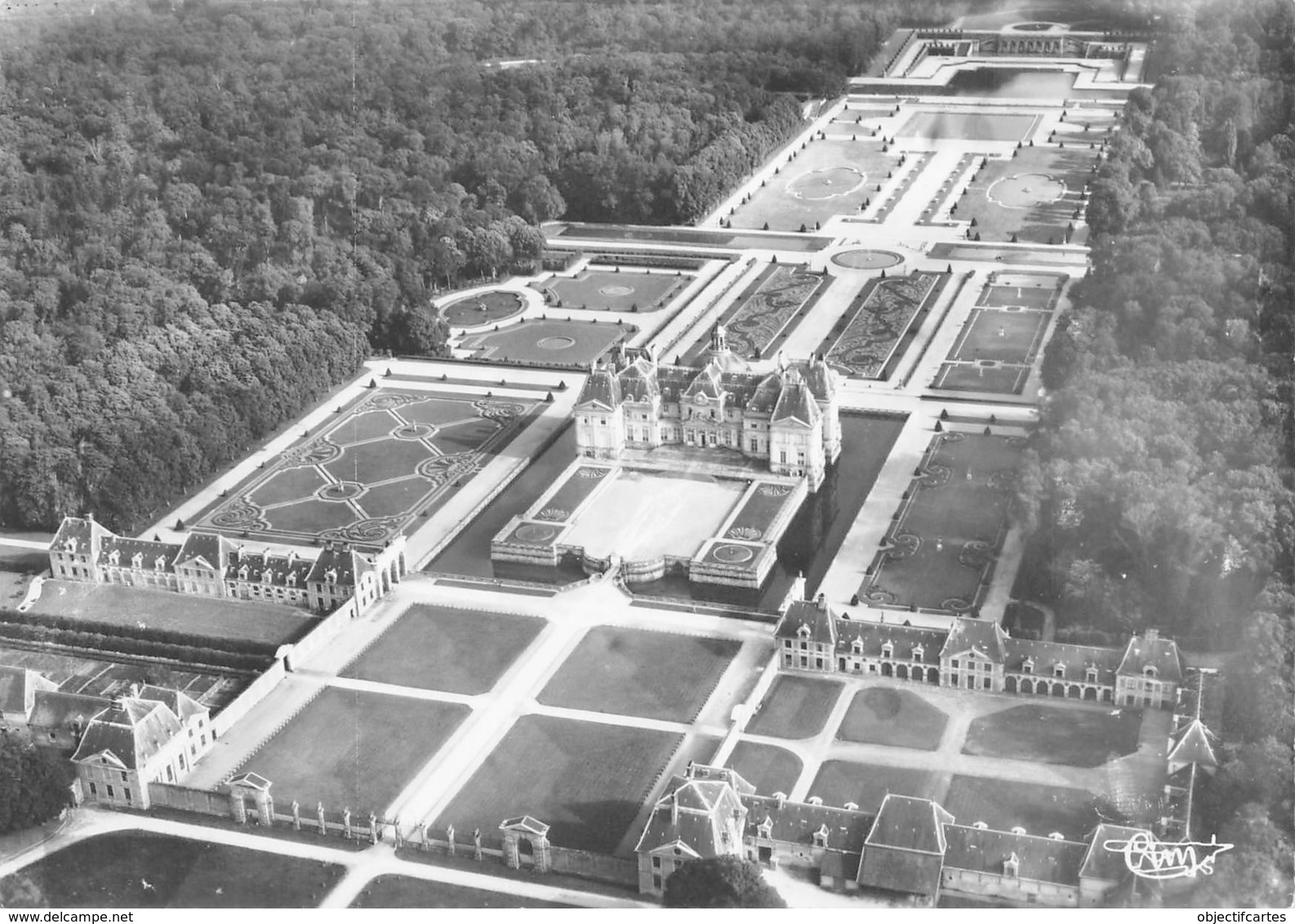 VAUX LE VICOMTE Vue Aerienne Du Chateau Et Les Jardins Dessines Par Le Notre  9 (scan Recto Verso)MG2882BIS - Vaux Le Vicomte