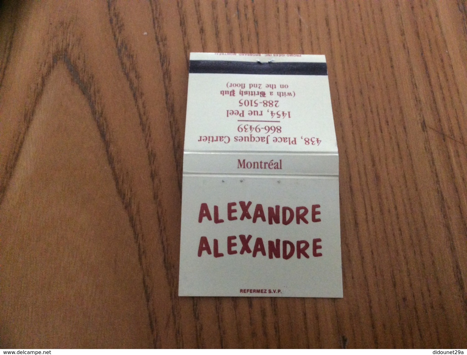 Pochette D'allumettes CANADA "ALEXANDRE ALEXANDRE MONTREAL" - Boites D'allumettes