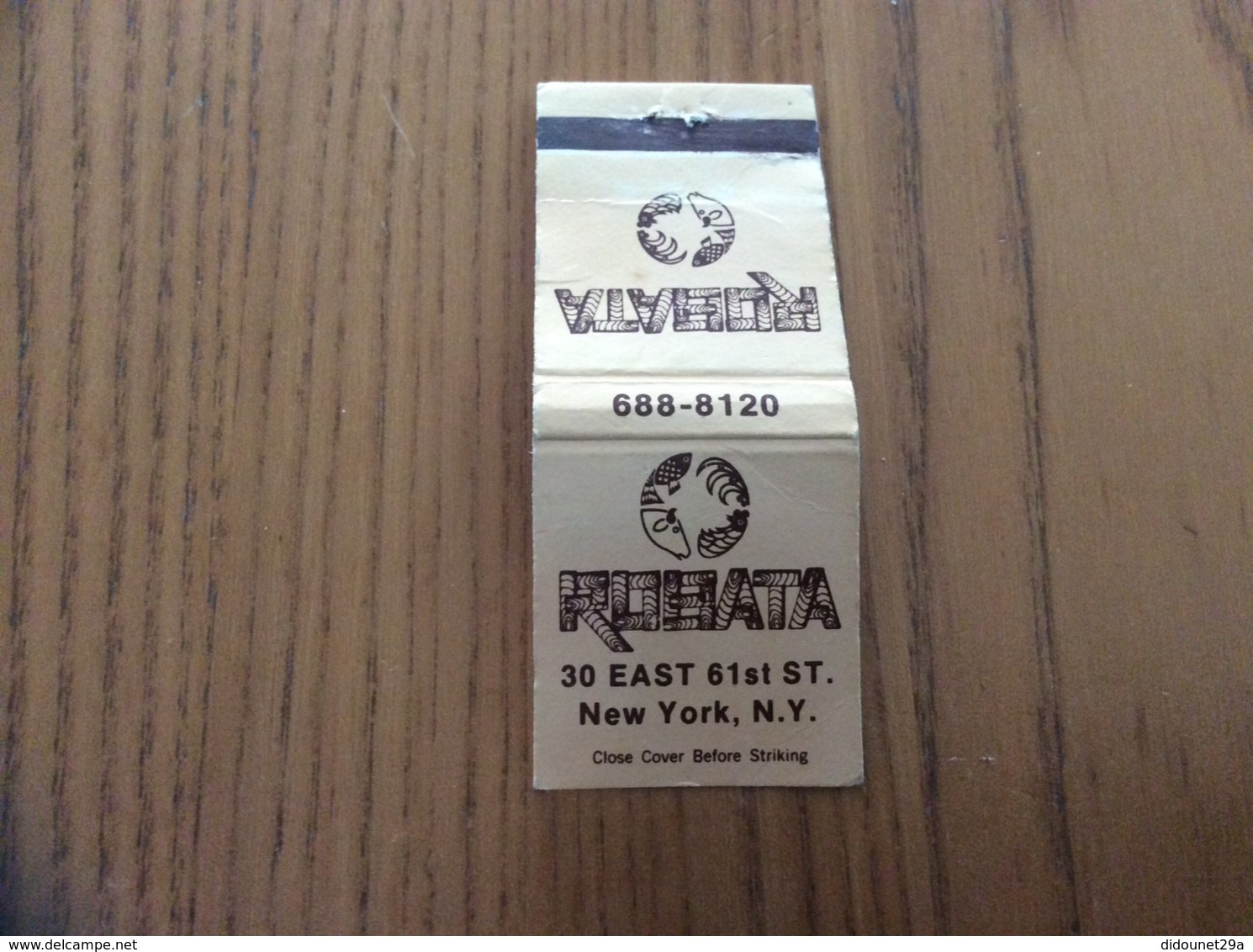 Pochette D'allumettes ETATS UNIS "ROBATA - NEW YORK" - Matchboxes