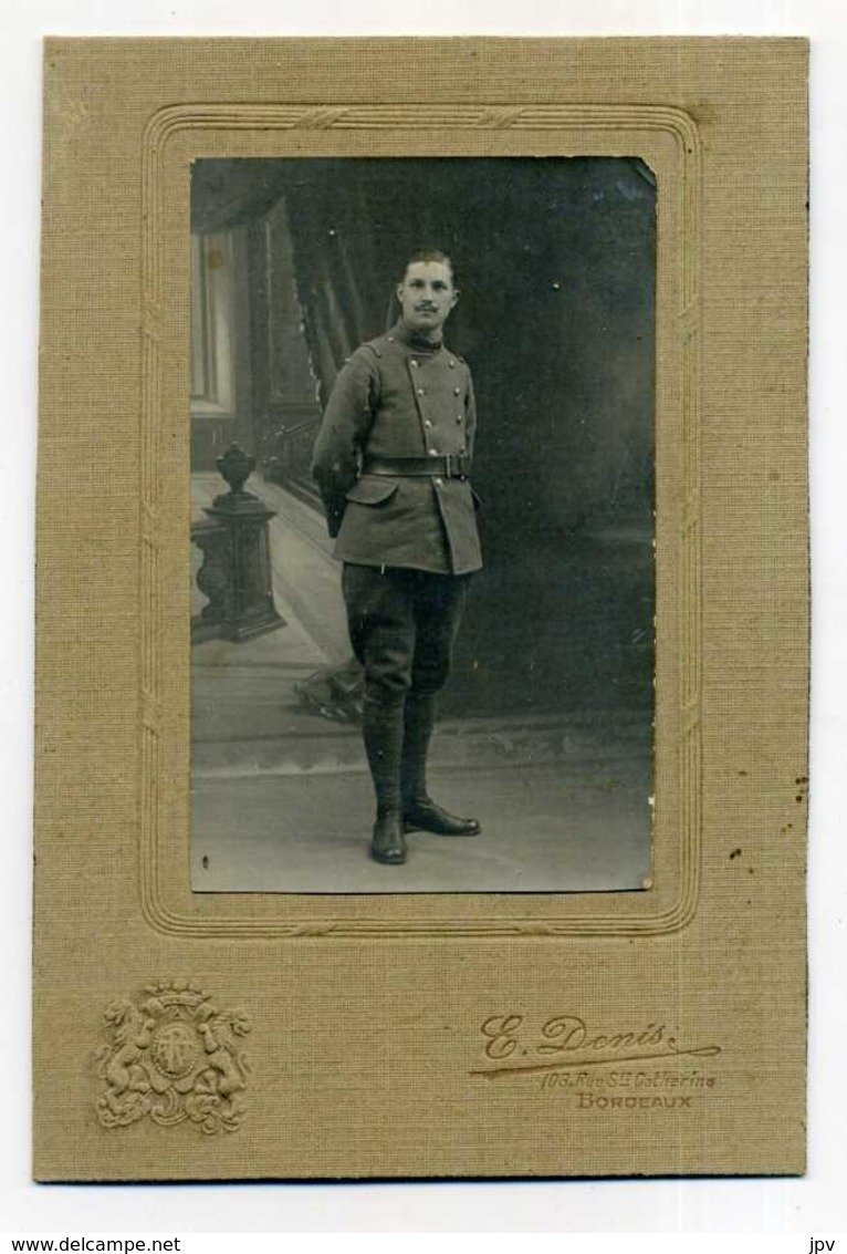 PUCH D'AGENAIS - Carte Photo Cartonnée -Père D'Albert NOLIBE - Photographe E. Denis à BORDEAUX - Personnes Identifiées