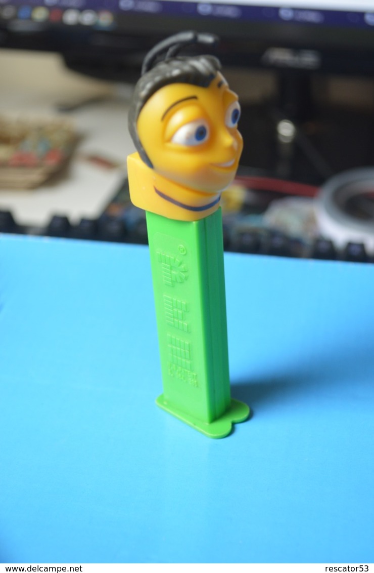 Rare Pez Abeille Sans Lieu De Fabrication - Pez