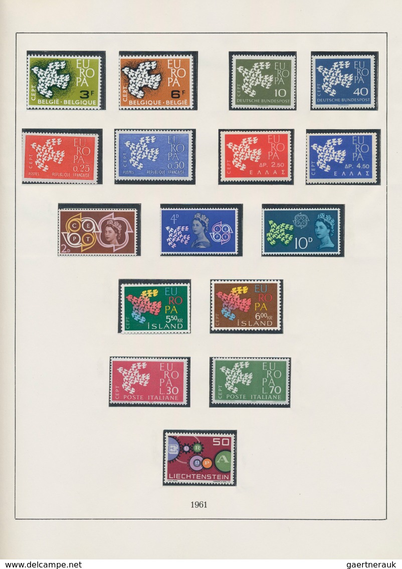 Wunderkartons: 1949/1977, 10 Alben Mit Teilsammlungen Bundesrepublik Deutschland, Berlin, Europa CEP - Vrac (min 1000 Timbres)