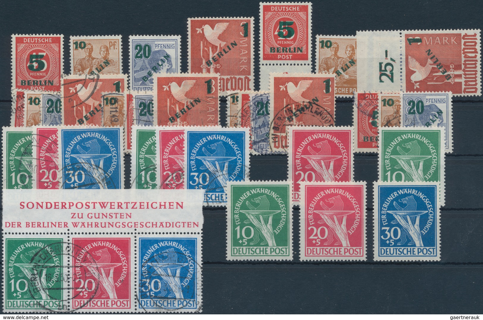 Berlin: 1948/1954, Hochwertiges Steckkartenlos Aus Lagerauflösung Mit Allen Prominenten Anfangsausga - Lettres & Documents