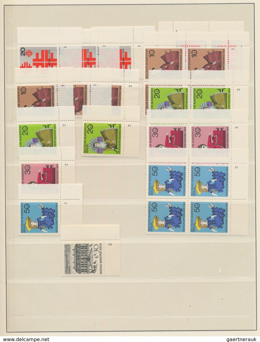 Berlin: 1957/1990, Vorwiegend Postfrische Sammlung Von Ca. 350 BOGENECKEN Mit FORMNUMMERN Mit Dauers - Briefe U. Dokumente