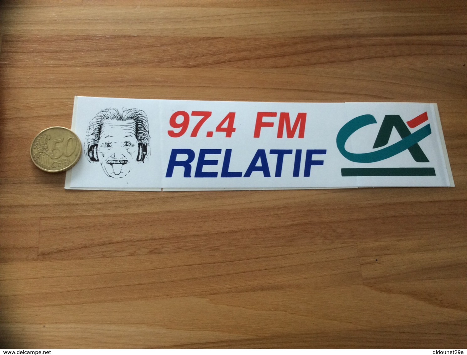 AUTOCOLLANT, Sticker * «RELATIF 97.4 FM - Crédit Agricole» (radio, Evreux (27) - Autocollants