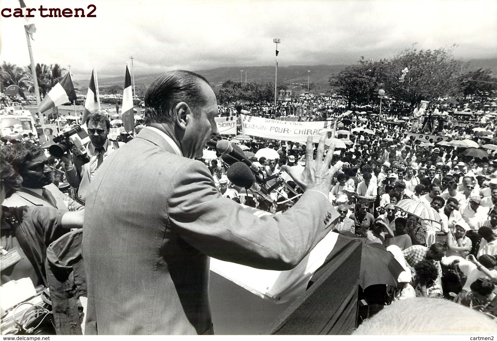 GRANDE PHOTOGRAPHIE JACQUES CHIRAC  A LA REUNION SAINT-DENIS-DE-LA-REUNION POLITIQUE PRESIDENT FRANCAIS - Famous People