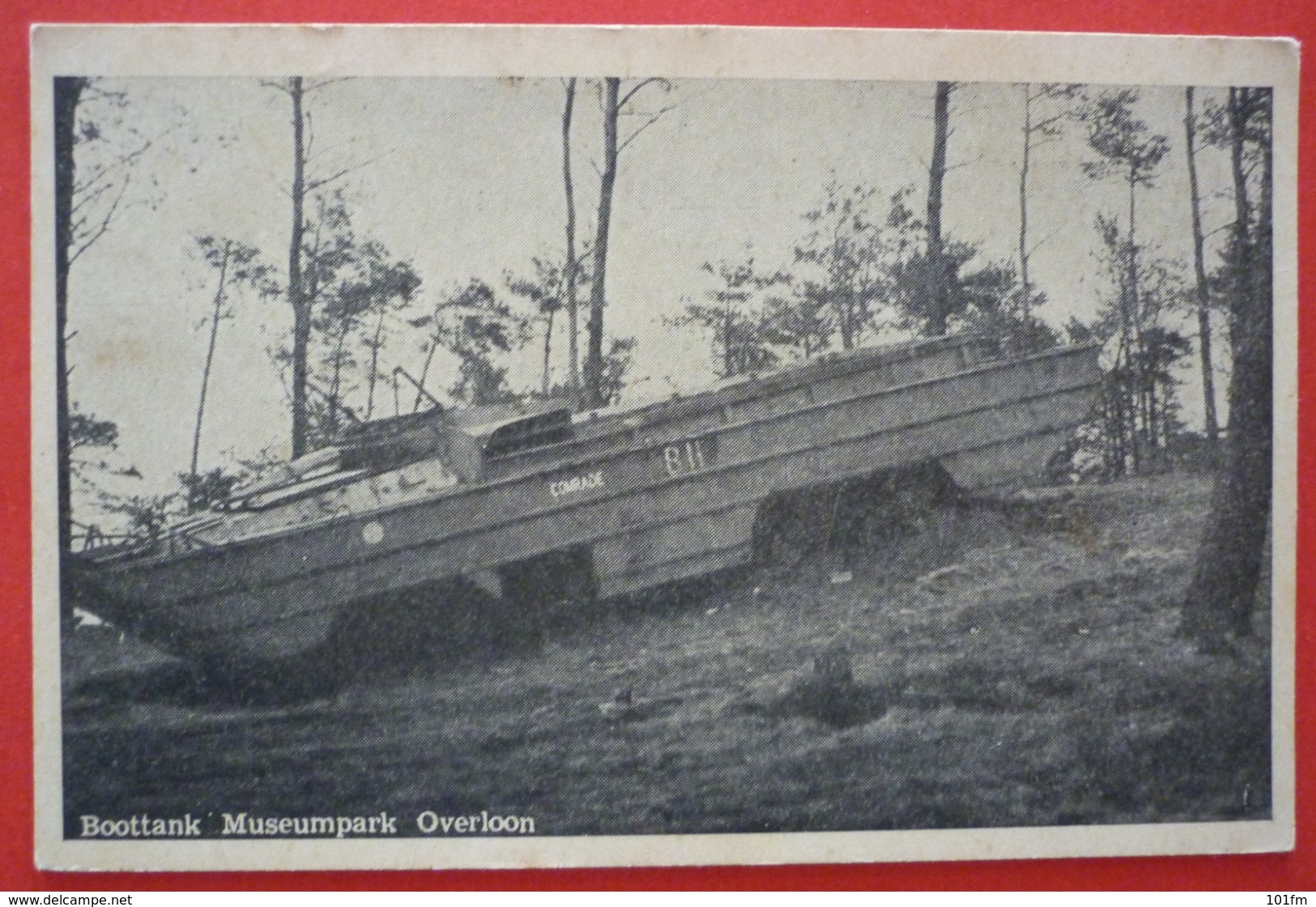 BOOTTANK MUSEUMPARK OVERLOON - W.W. II. - U.S. ARMY - Monuments Aux Morts