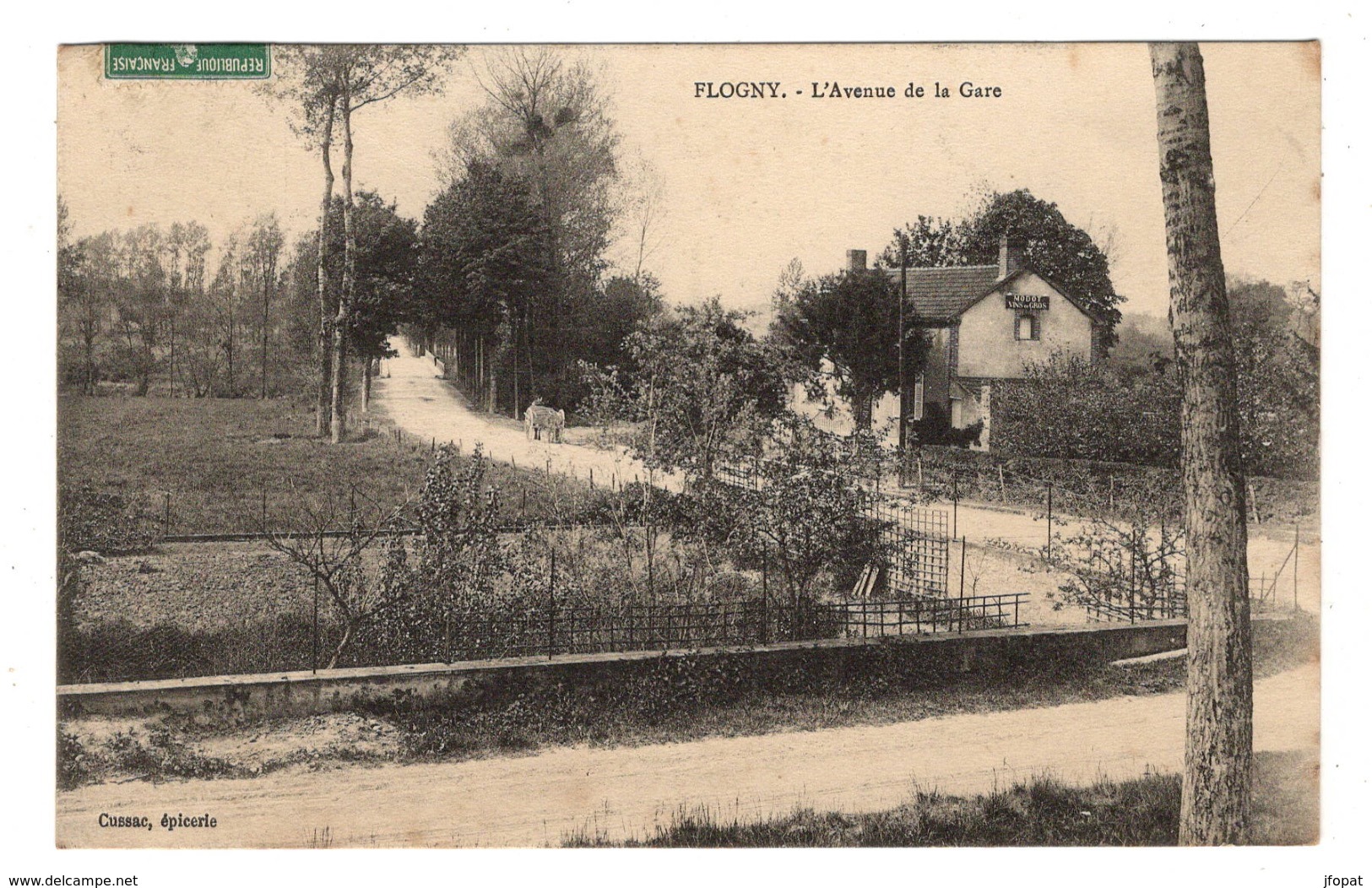 89 YONNE - FLOGNY L'avenue De La Gare - Flogny La Chapelle