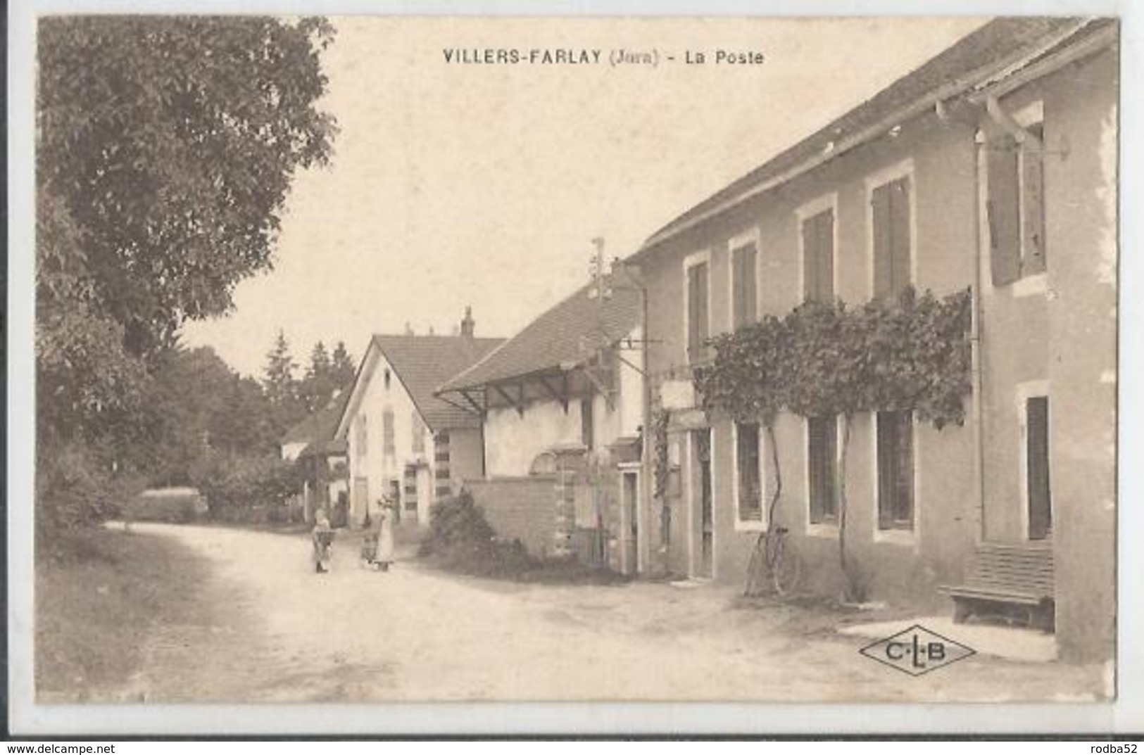 CPA - 39 - Jura - Villers Farlay -  La Poste * Animée - Villers Farlay