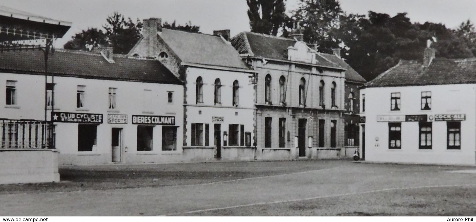 Ghlin Grand'Place Et Maison Communale (Club Cycliste, Brasserie Bières Colmant) - Mons