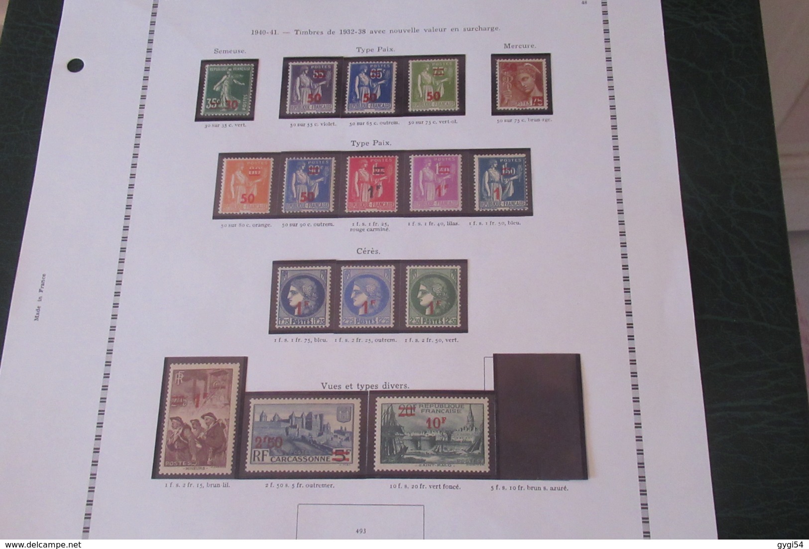 VRAC DE  timbres et cartes postales anciennes    58 scans