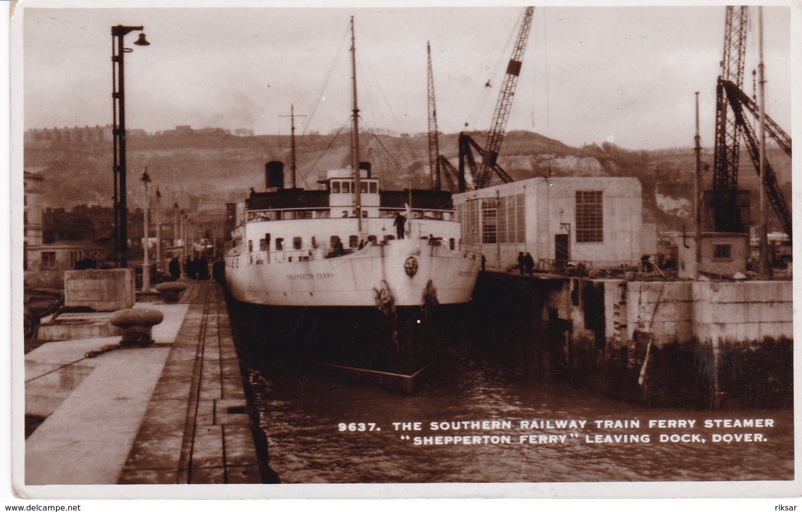 ROYAUME UNI(BATEAU SHEPPERTON FERRY) DOVER - Dover