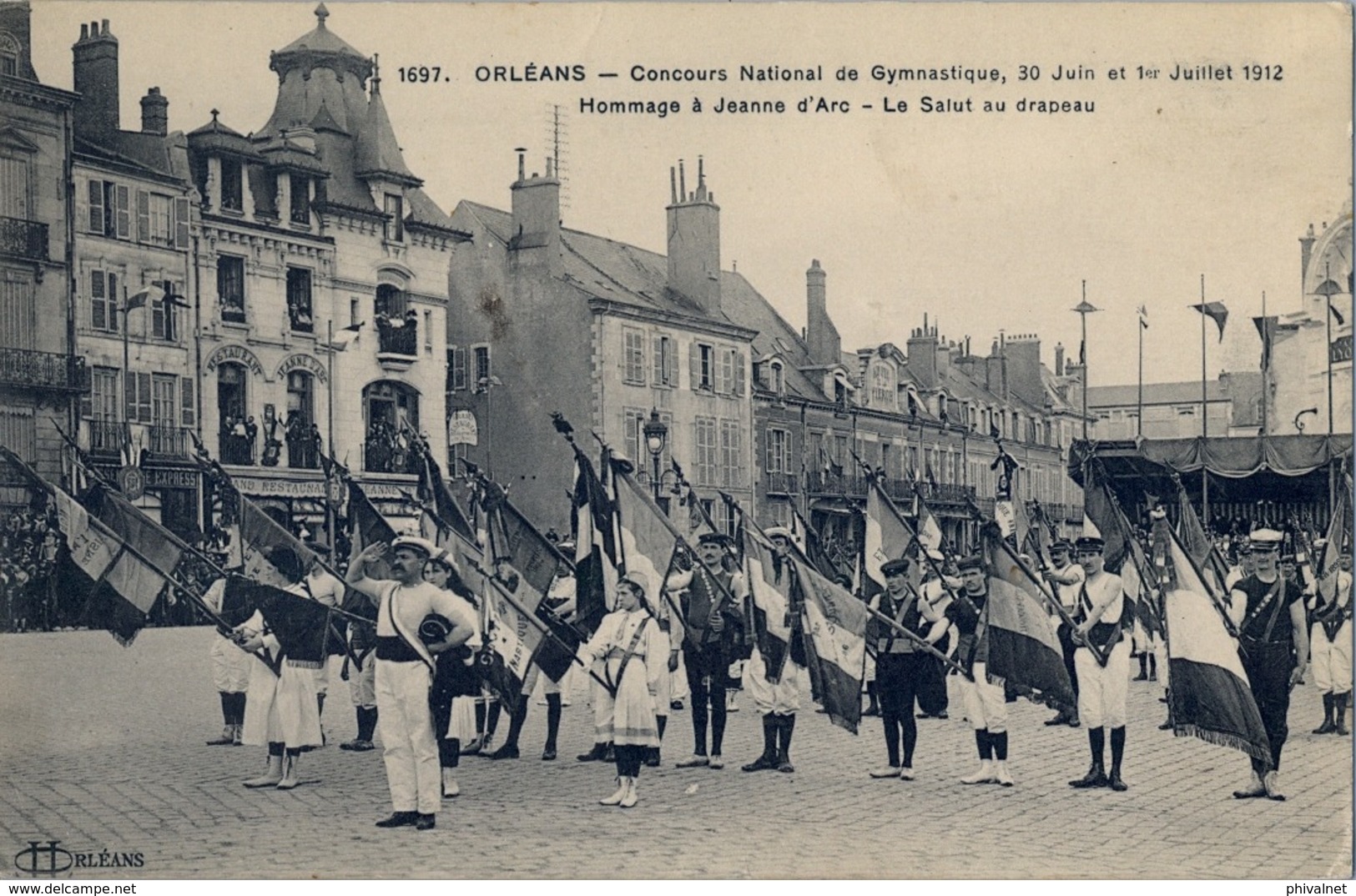 1912 FRANCIA - ORLÉANS, T.P. SIN CIRCULAR , CONCOURS DE GYMNASTIQUE , LE SALUT AU DRAPEAU - Gymnastics