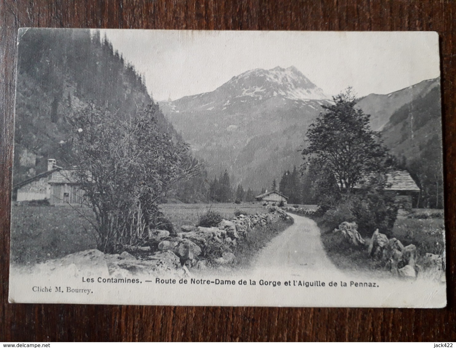 L22/705  LES CONTAMINES . Route De Notre Dame De La Gorge Et Aiguille Et La Pennaz - Contamine-sur-Arve