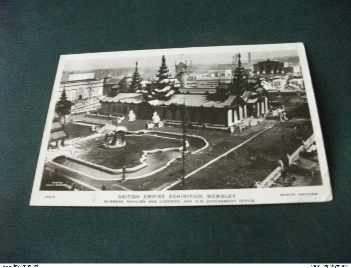 BRITISH EMPIRE EXHIBITION WEMBLEY BURMESE PAVILION AND CARDENS AND H.M. GOVERMENT OFFICE U.K. - Esposizioni