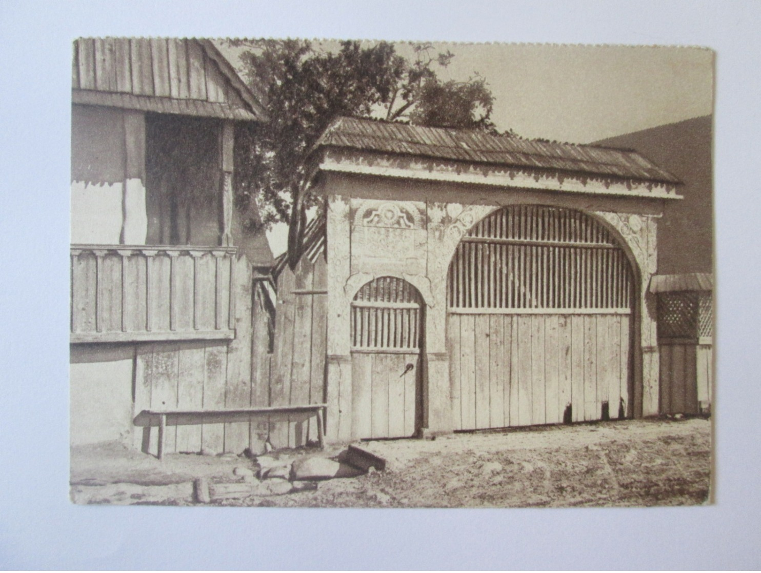 Romania-Peasant Gate In Oltenia/Poarta țărănească In Oltenia,unused Postcard From The 30s - Romania