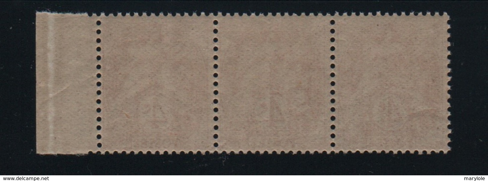 VARIETE  -  1900 / 24  -  Type  Blanc  N° 110 E ** ,  Point  Dans  Le  Cartouche  Tenant  à  Normal . - 1900-29 Blanc