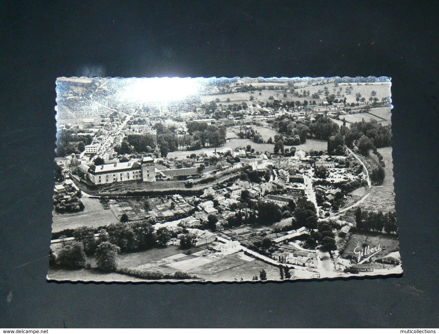 CHALAIS   / ARDT  COGNAC     1960  / VUE  RUES  ..  EDITEUR - Autres & Non Classés