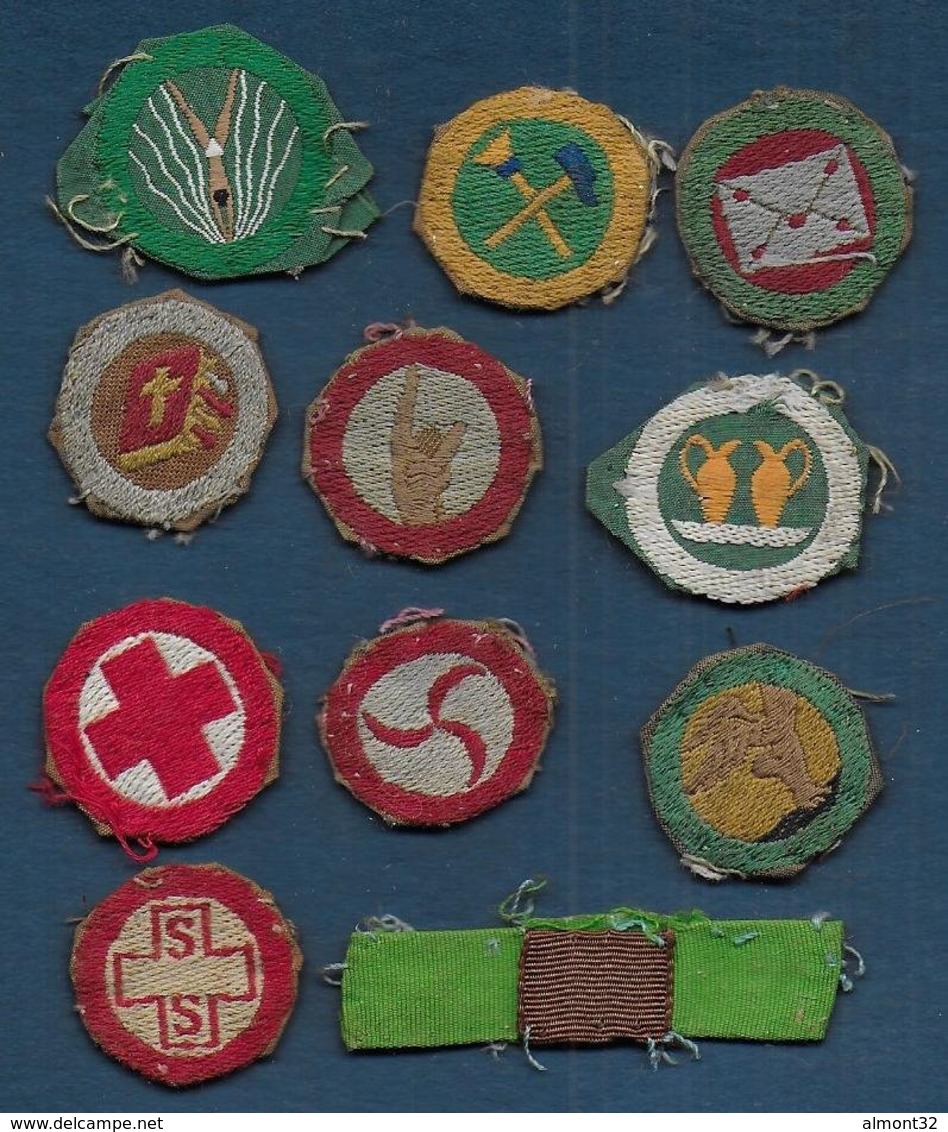 Scoutisme - Lot De 11 Insignes Brevets à Coudre - Scoutisme