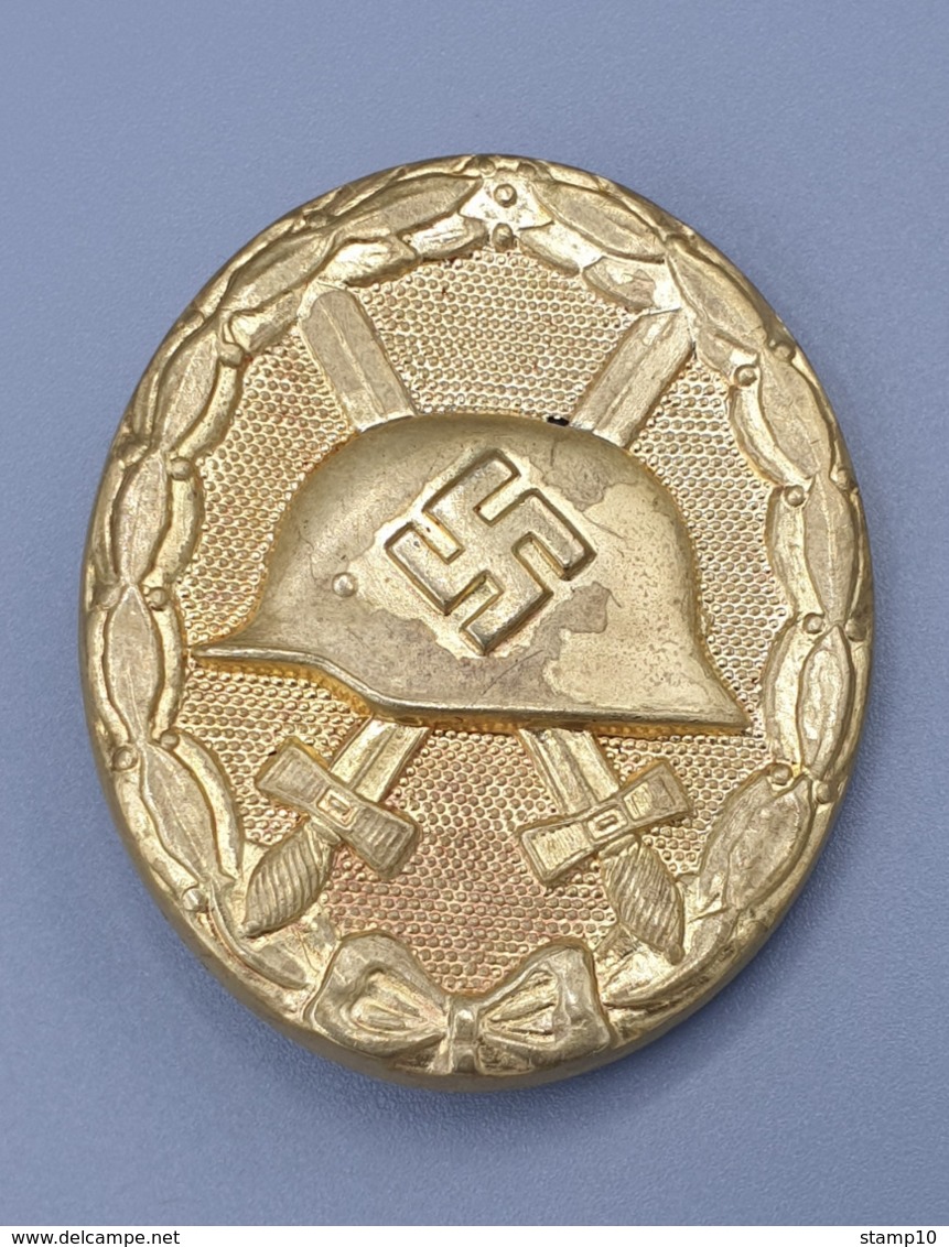 Verwundetenabzeichen Gold Alter Art, Buntmetall Hohl Geprägt Und Vergoldet.. - 1939-45