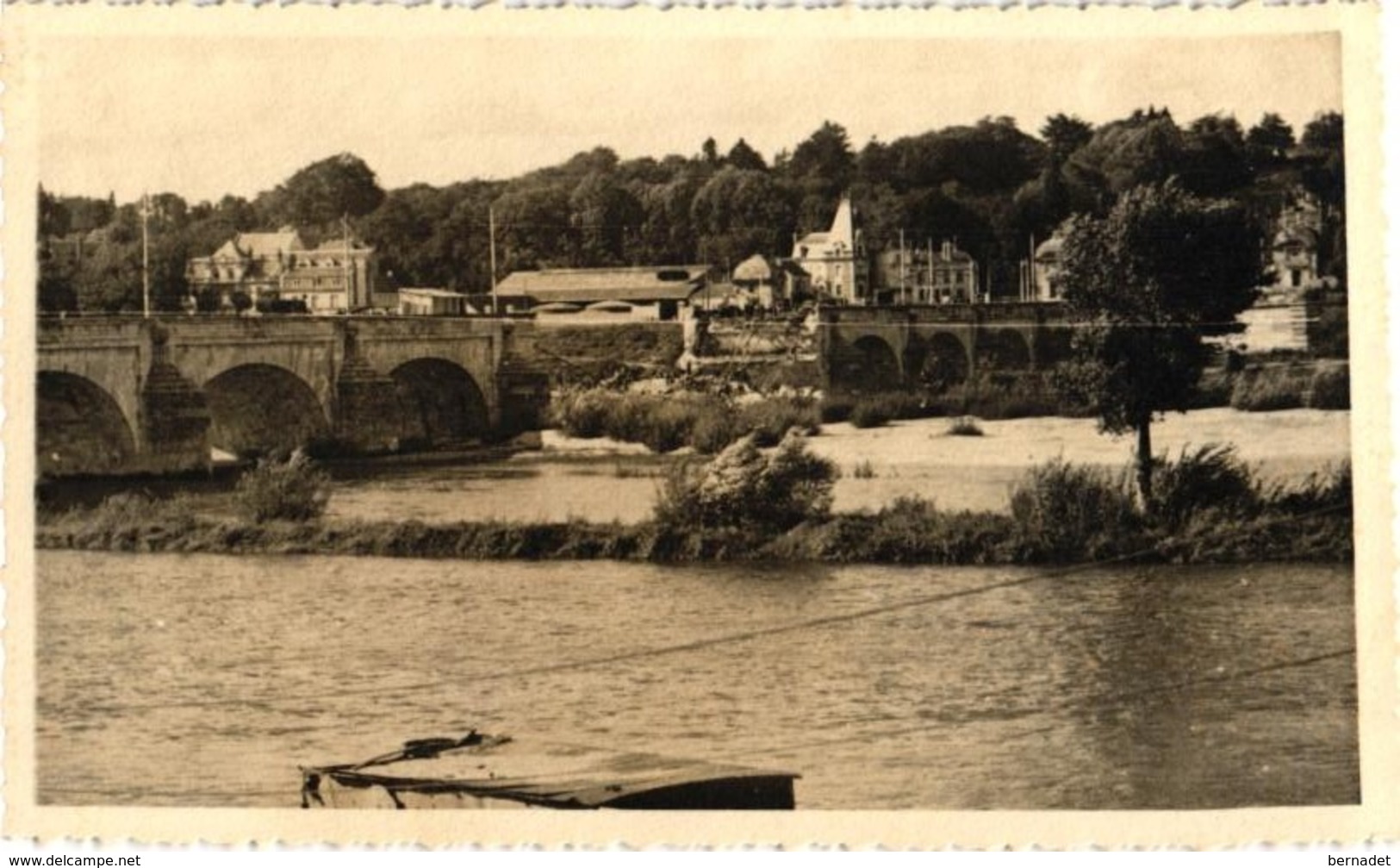 37 .. TOURS .. LE PONT WILSON .. LES ALLEMANDS DETRUISENT 3 ARCHES SUD LE 22 AOUT 1944 - Guerre, Militaire