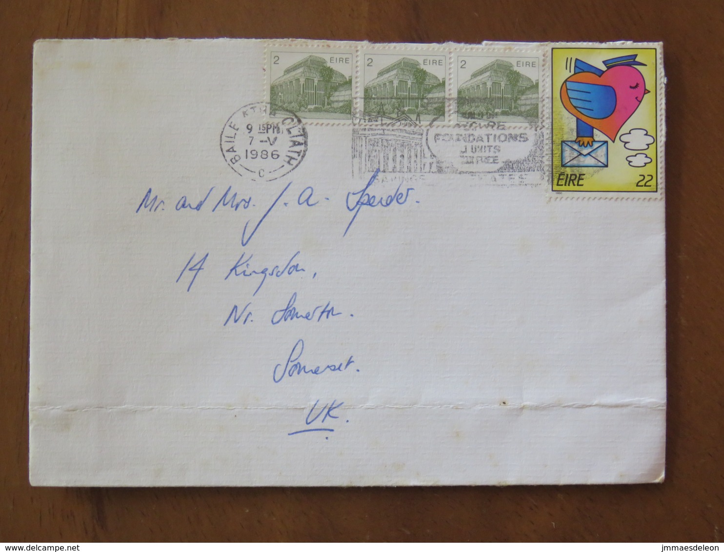 Ireland 1986 Cover Baile Atha To England - Botanical Garden - Heart Postman - Covers & Documents