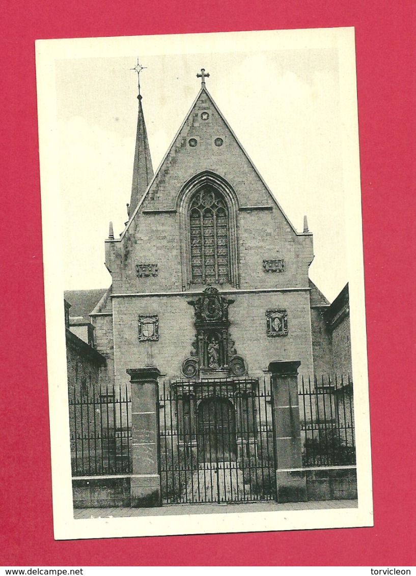 C.P. Tournai  = Rue DUQUESNOY : Porte Renaissance De L' Ancienne Chapelle Des Pères Jésuites - Tournai