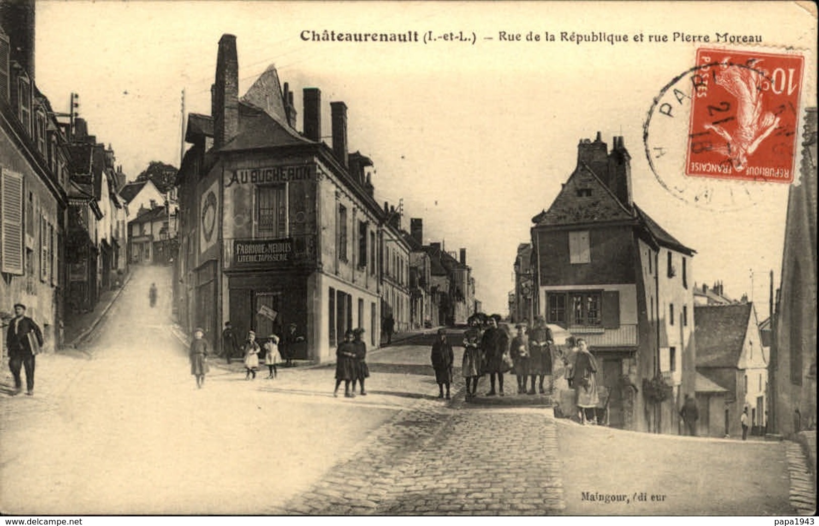 37  CHATEAURENAULT  Rue De La République - Autres & Non Classés