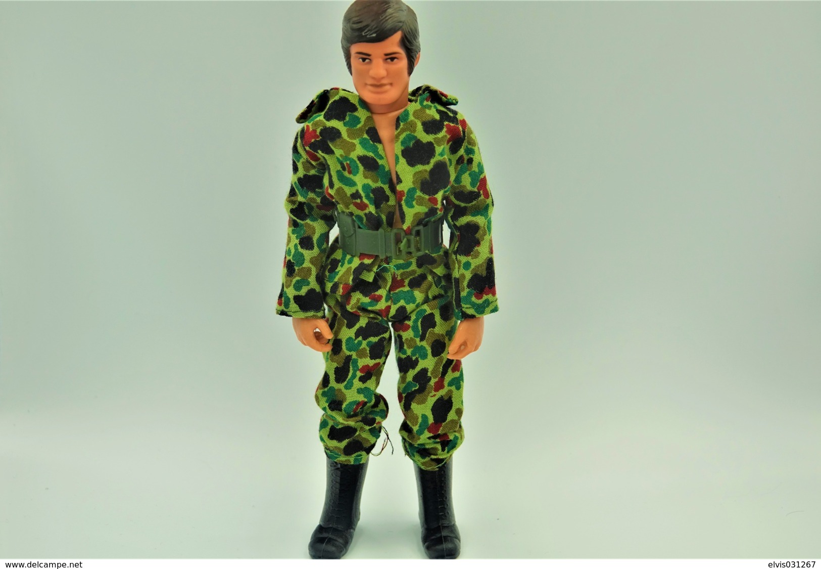 Vintage ACTION MAN TONG IND CO : SOLDIER WITH CLOTHES  - Made In HongKong Patent USA & UK - GI JOE - Action Man