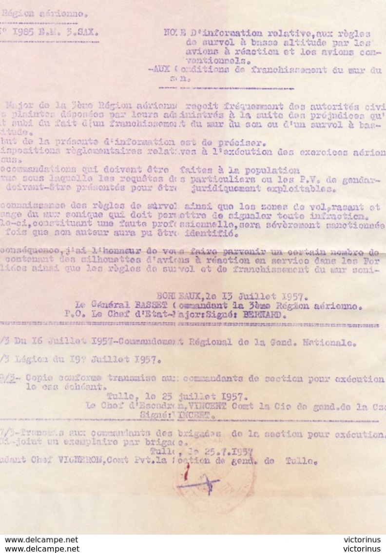 CARNET DE SILHOUETTES ( D'Avions Et )  -  REGLES DE SURVOL DU TERRITOIRE  -  3e REGION AERIENNE  -  Juillet 1957 - Luchtvaart