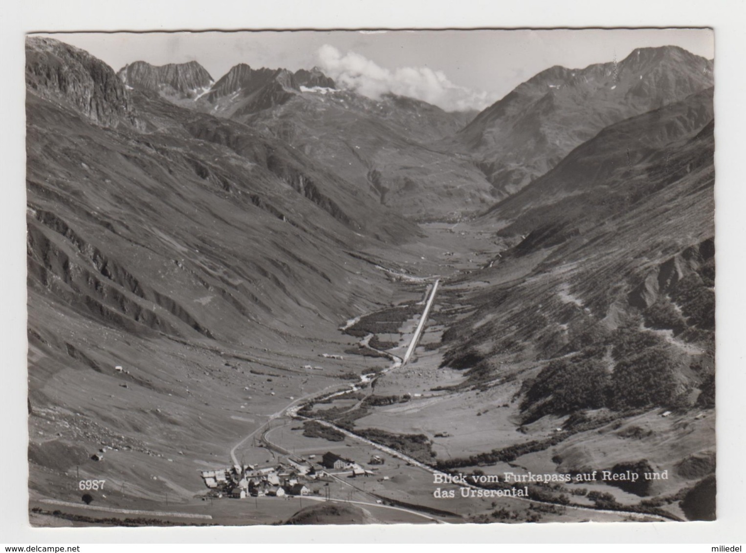 BB882 - SUISSE - Blick Vom Furkapass Auf Realp Und Das Urserental - Realp