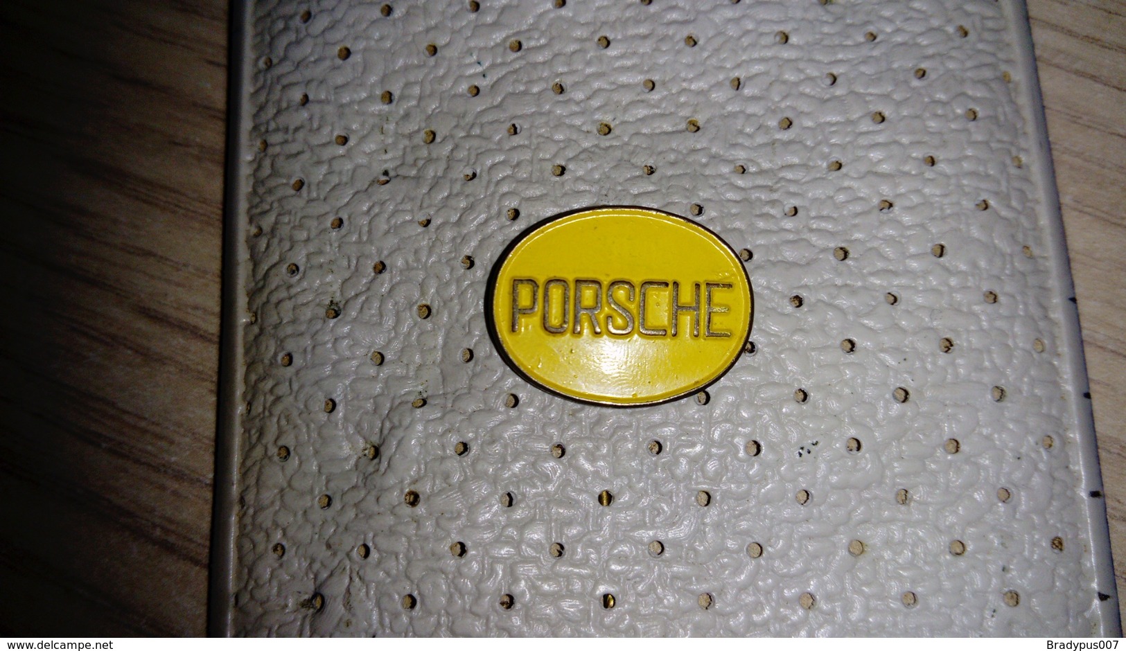 Porsche  Pin Badge - Porsche