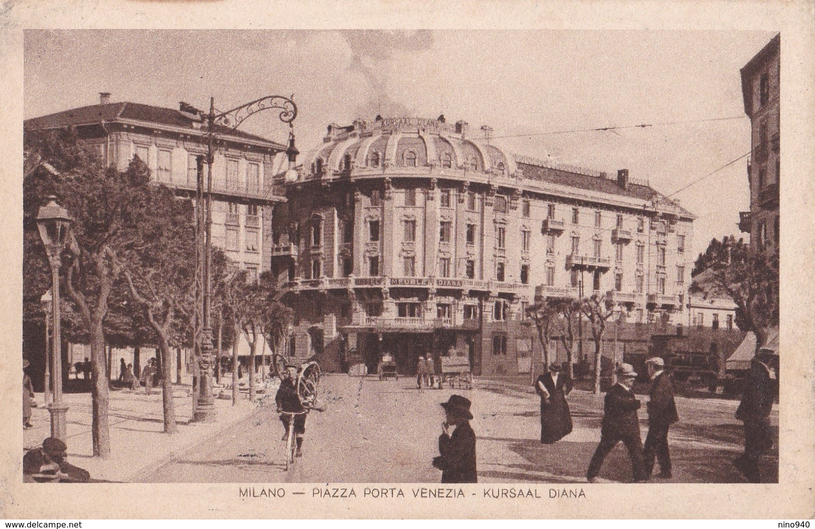 MILANO - Piazza Porta Venezia - Kursaal Diana - F/P - V: 1916 - Animata - Bicicletta - Carretti - Milano