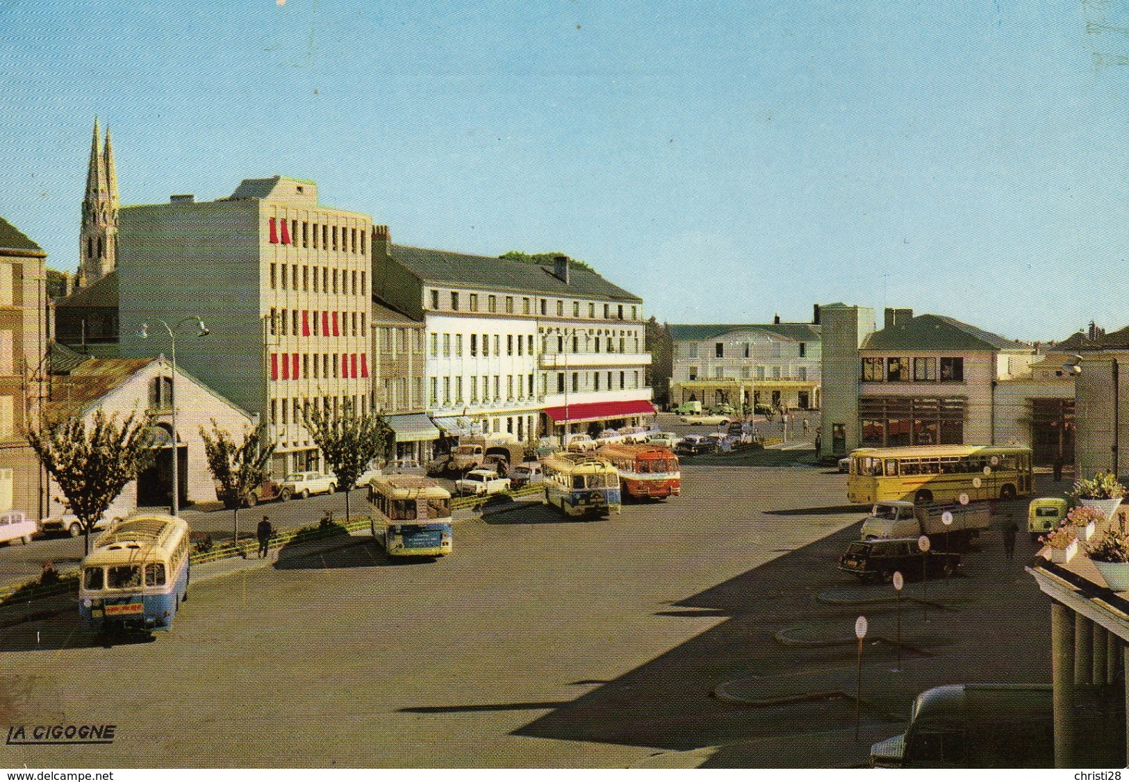 DPT 36 CHATEAUROUX La Gare Routière - Chateauroux