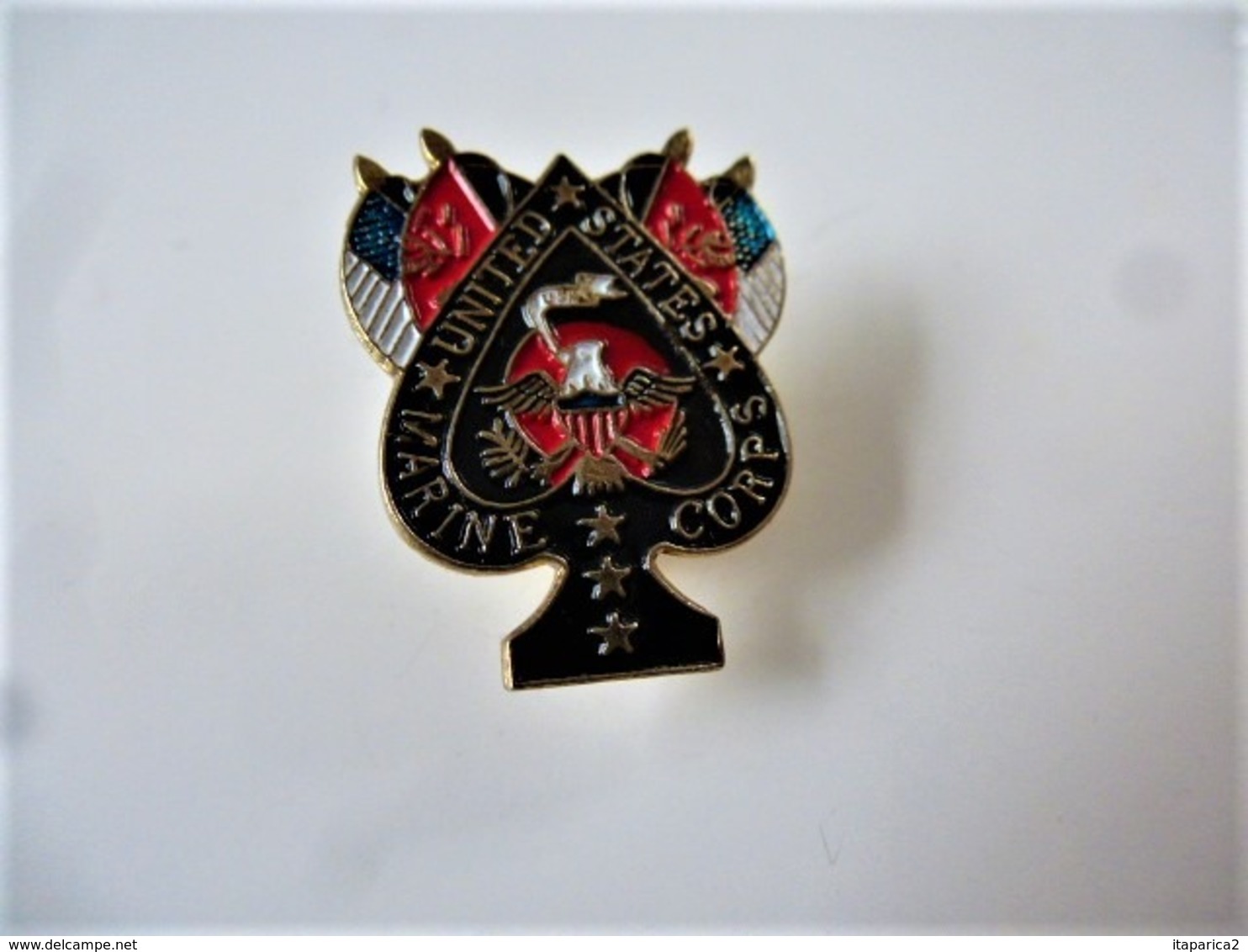 PINS Militaria United States Marine Corps  / Base Dorée / 33NAT - Militaria