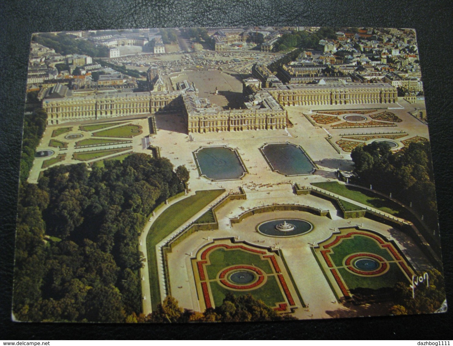 France Unused Postcard Clean Versailles Palace In Versailles - Versailles (Château)