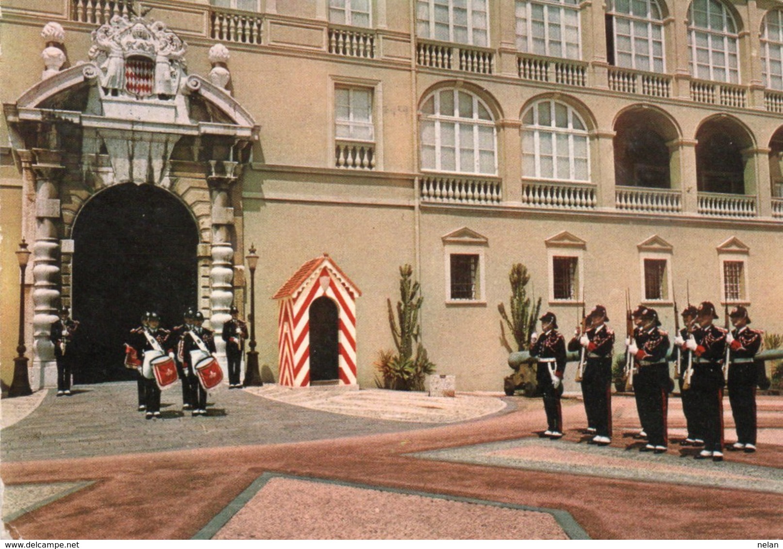 PRINCIPAUTE DE MONACO-LA RELEVE DE LA GARDE DEVANT LE PALAIS-F.G - Palazzo Dei Principi