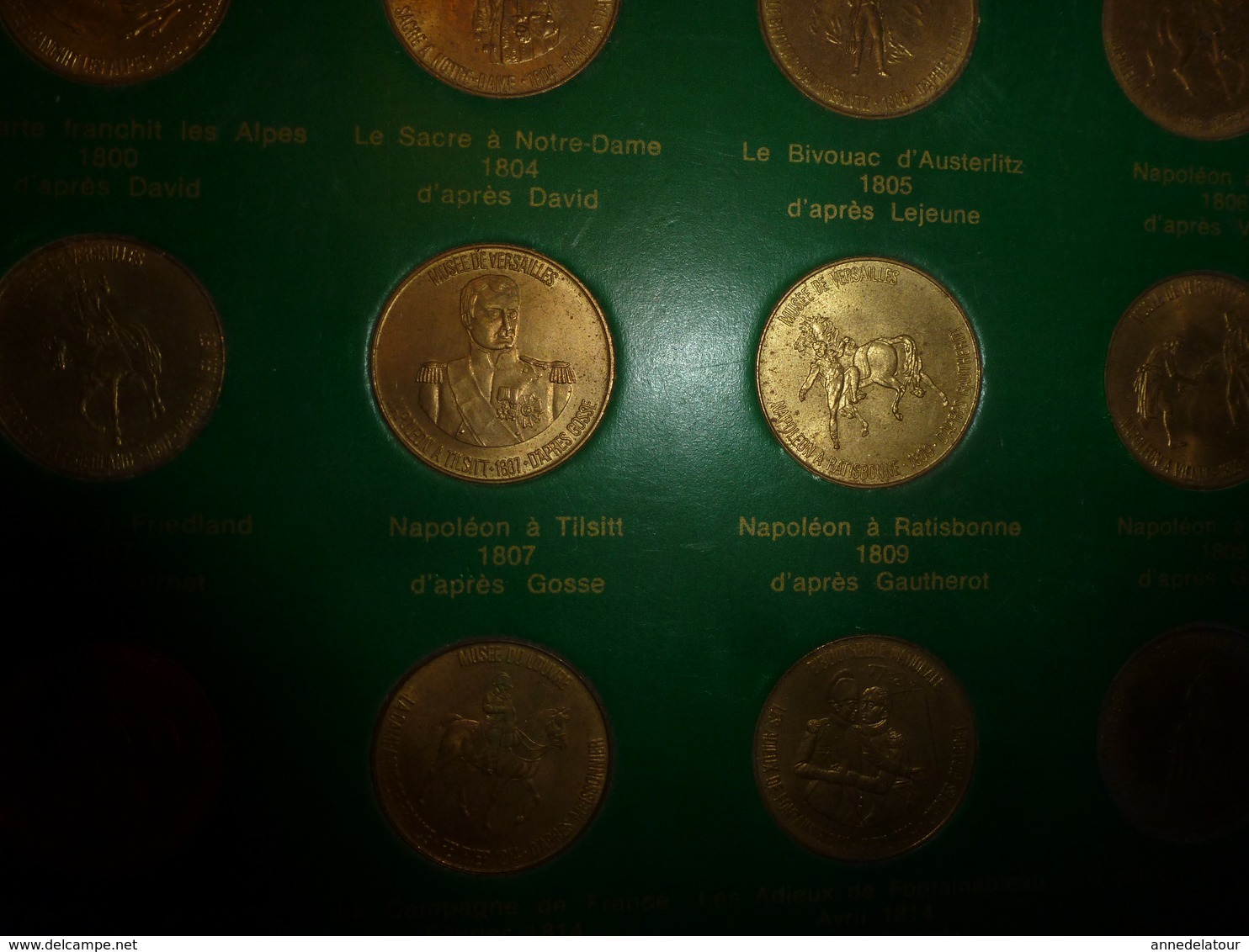 Vers Années 1970--->Collection De 19 Médailles  Du Bicentenaire De NAPOLEON  (édition TOTAL) - Autres & Non Classés