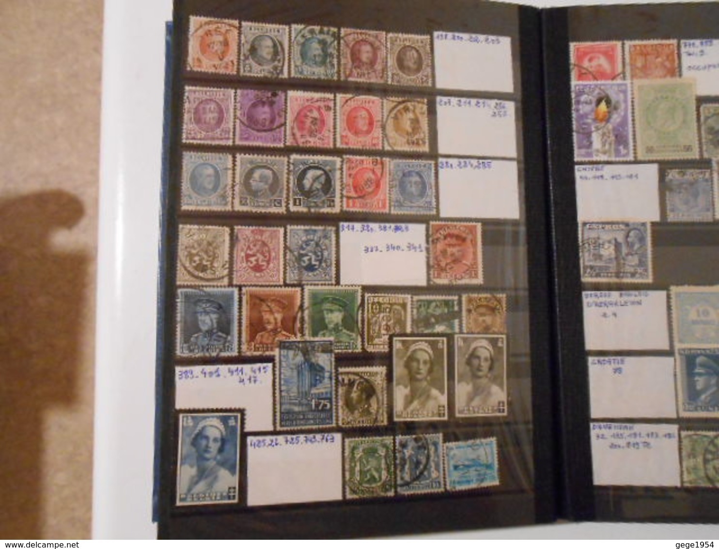 ALBUM DE TIMBRES DU MONDE N°6