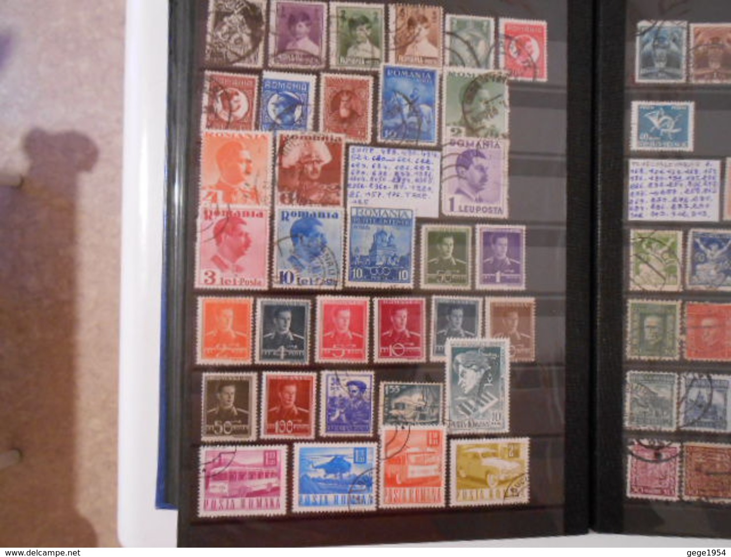 ALBUM DE TIMBRES DU MONDE N°4