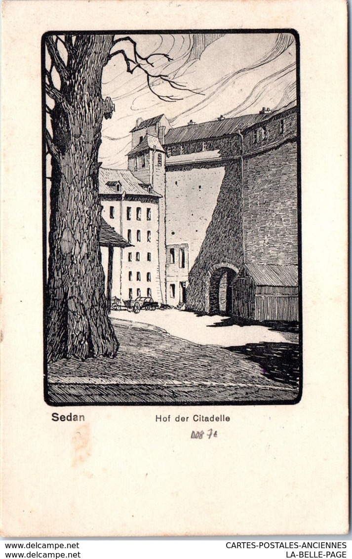 08 SEDAN - Hof Der Citadelle - Sedan