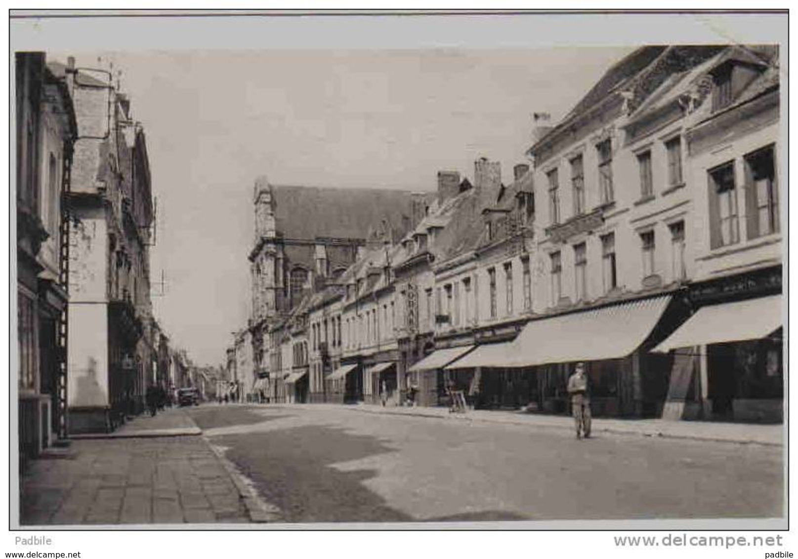 Carte Postale 62.  Aire-sur-La-Lys  Rue De St-Omer - Aire Sur La Lys