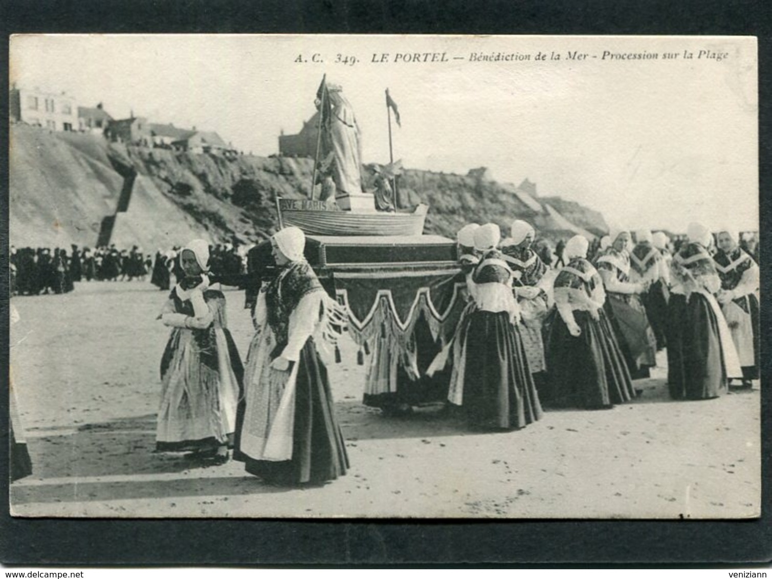 CPA - LE PORTEL - Bénédiction De La Mer - Procession Sur La Plage, Très Animé - Le Portel