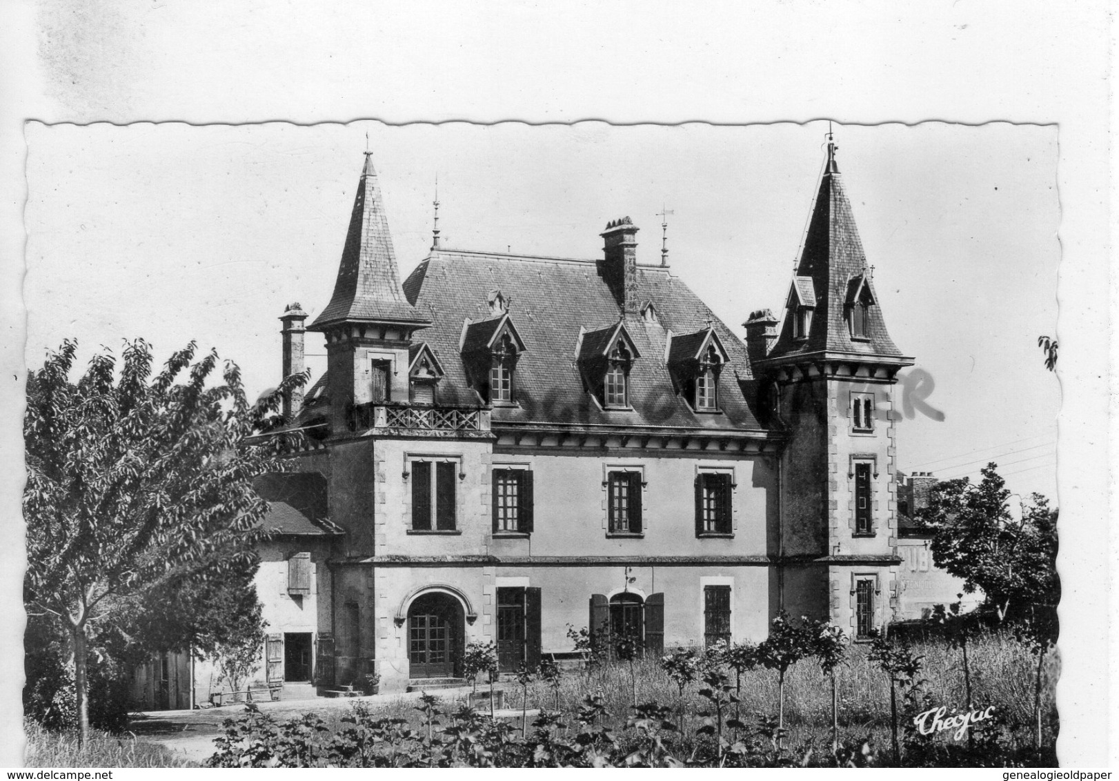 87 - ORADOUR SUR VAYRES- CHATEAU CALLANDREAU - Oradour Sur Vayres