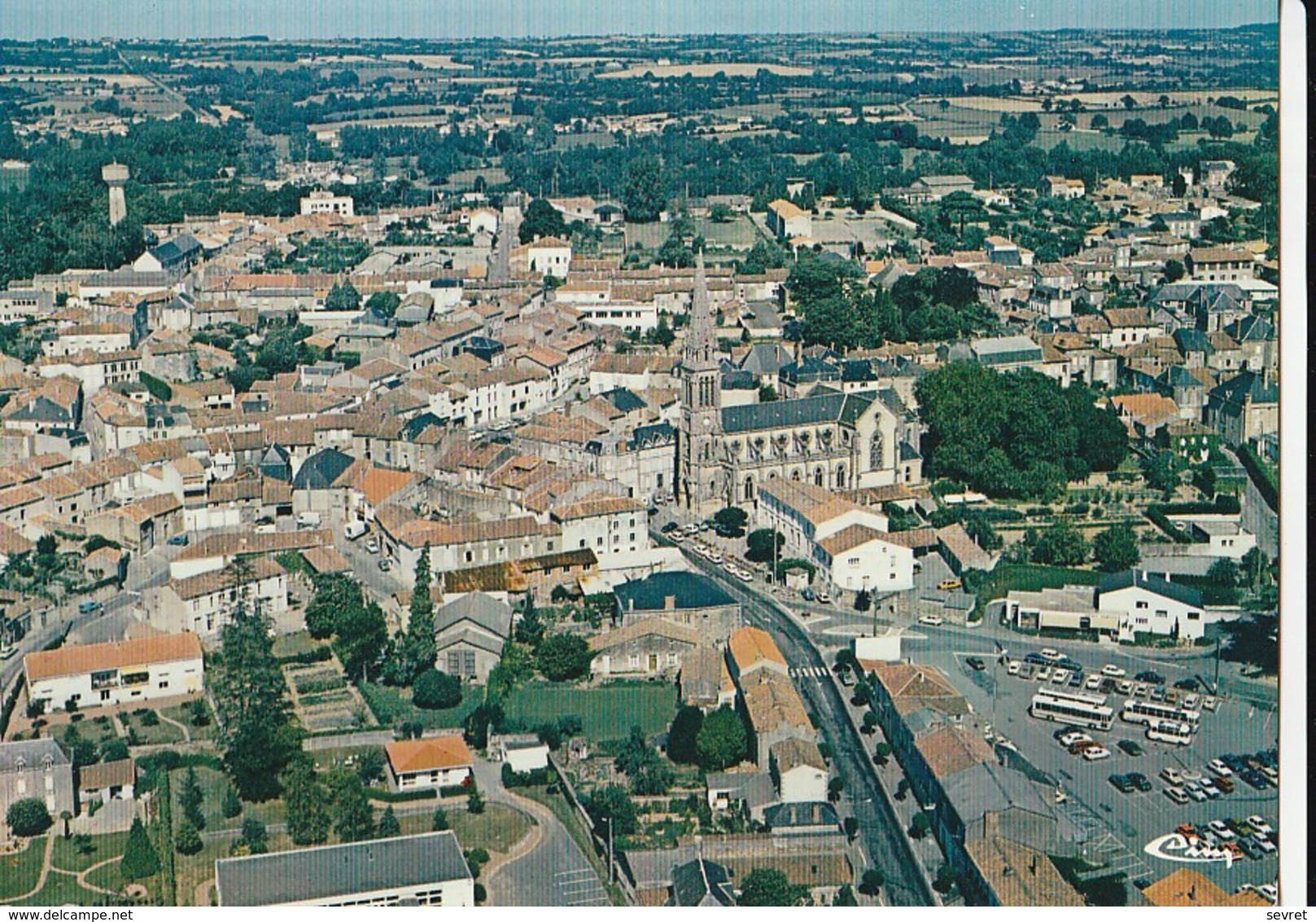 LA CHATAIGNERAIE. -  Vue Panoramique Aérienne. CPM - La Chataigneraie