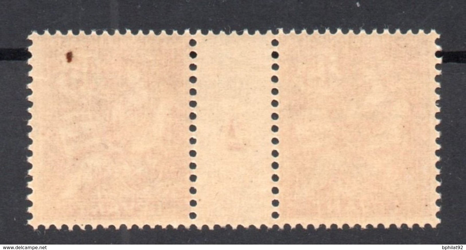 !!! PRIX FIXE : LEVANT, PAIRE DU N°15 AVEC MILLESIME 2 NEUVE ** - Unused Stamps