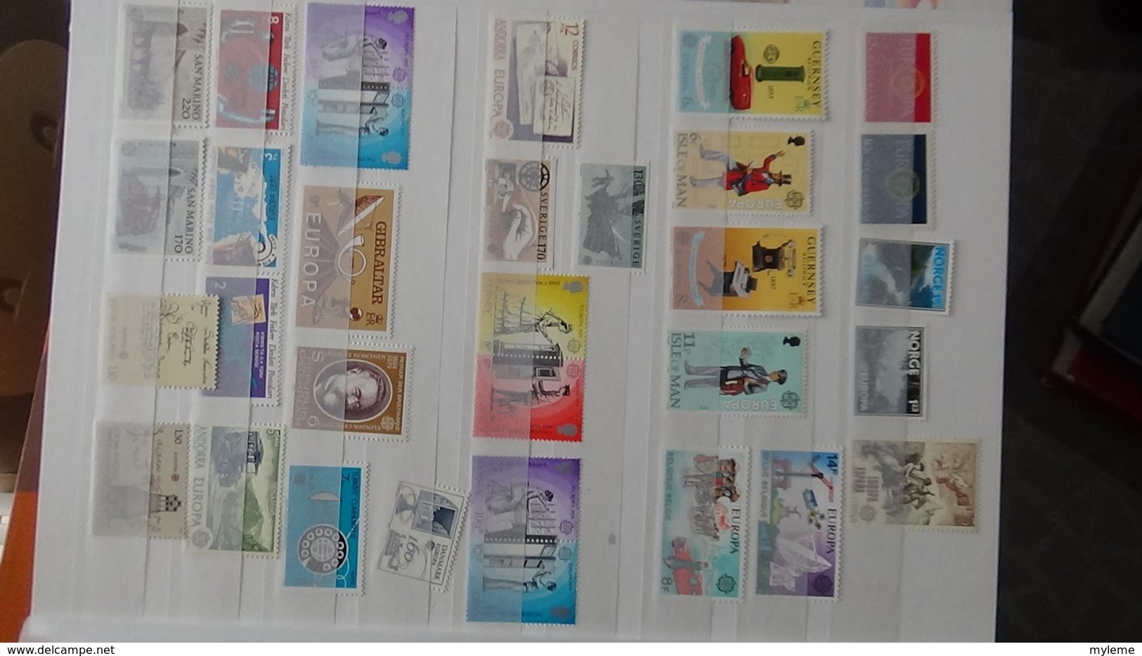 Collection blocs et timbres ** de différents pays dont Maroc, Tunisie, Algérie et autres  Très sympa !!!