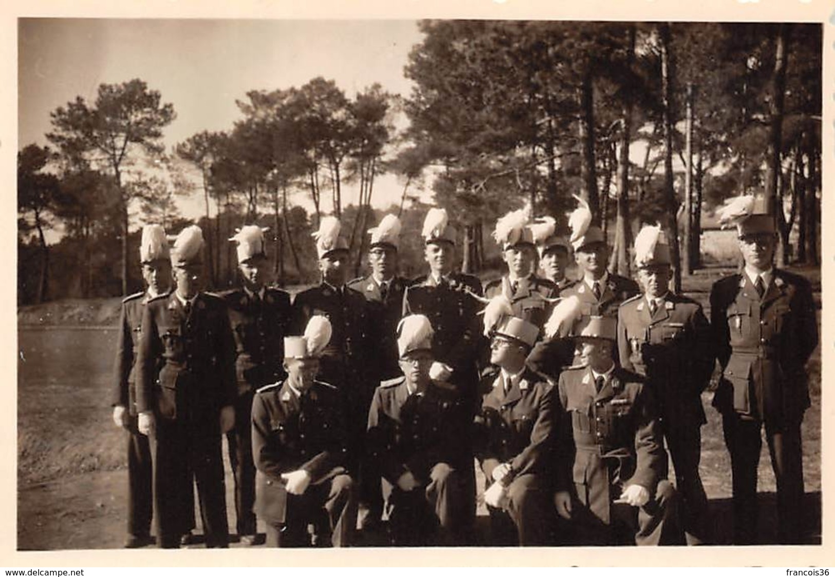 Lot de 11 photos de 1948 à l'Ecole Militaire de Cadres de Rouffach - Promo Leclerc - Soldats militaires en formation