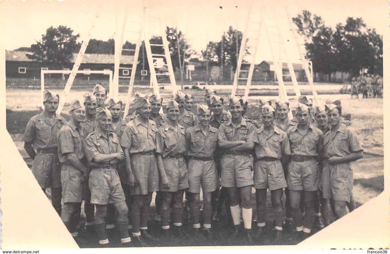 Photographie : Ecole Militaire Des Cadres De ROUFFACH - Promo Entre 1946 Et 1950 - Pierre Hovette - Guerre, Militaire