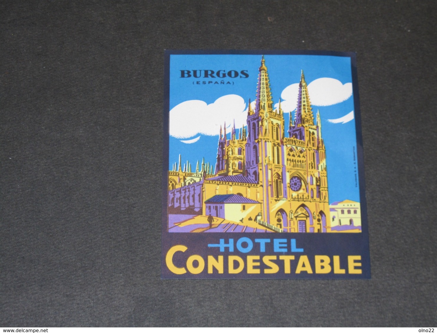 BURGOS ETIQUETTE  VALISES HOTEL CONDESTABLE (1) - Etiquettes D'hotels